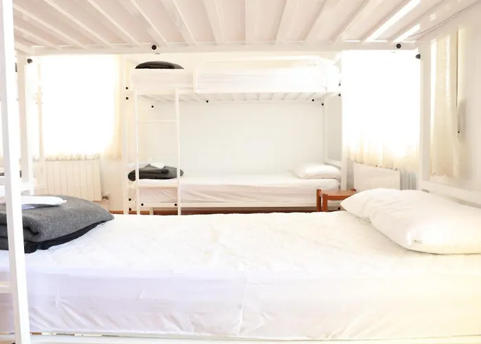 Πανσιόν Gonzar *